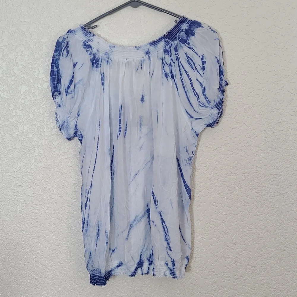 NWT fever beautiful batik top with embroidery,  L - Picture 10 of 16